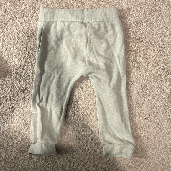 StarWars Baby Yoda Matching Set 24M - Picture 9 of 10